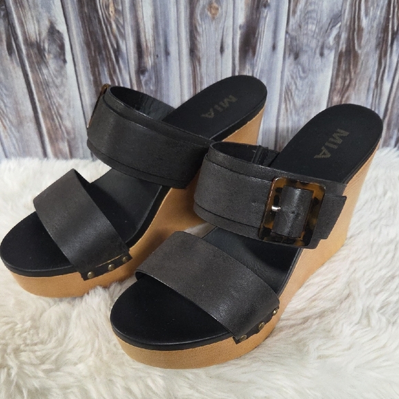 MIA Shoes - MIA Charcoal and Camel Wedge Sandals Size 10